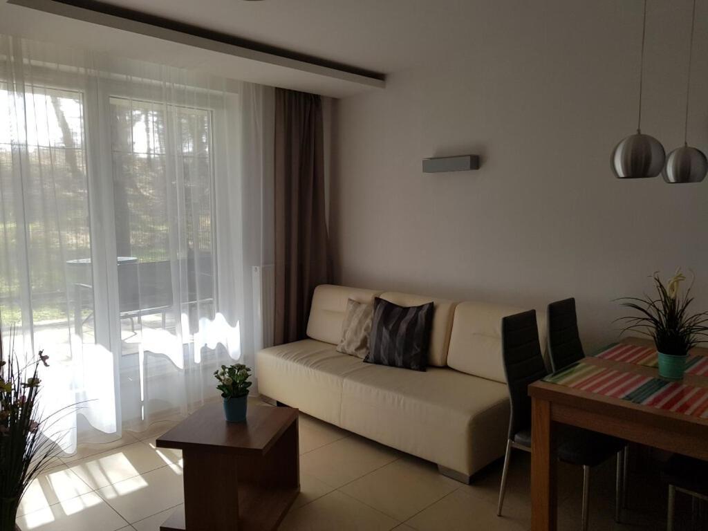 Apartamenty Marina ยาสต์เชอเบีย กูรา ภายนอก รูปภาพ