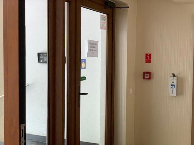 Apartamenty Marina ยาสต์เชอเบีย กูรา ภายนอก รูปภาพ